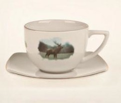 Keramická šálka s tanierikom pre poľovníkov na kávu alebo čaj